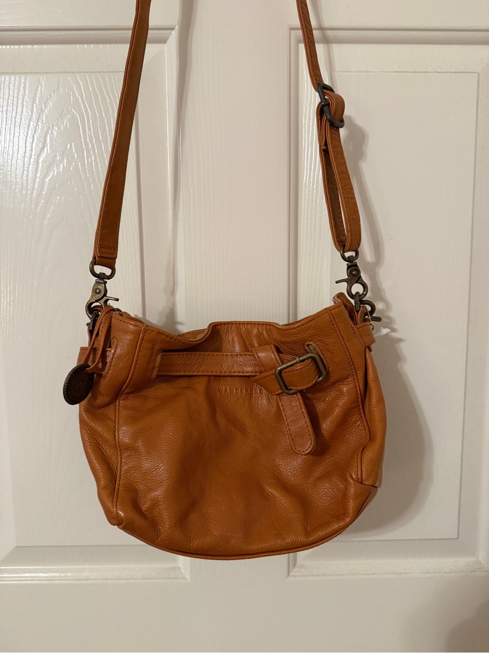 Wanderers Madrid Tan Leather Shoulder Tote and card holder - Picture 2 of 8